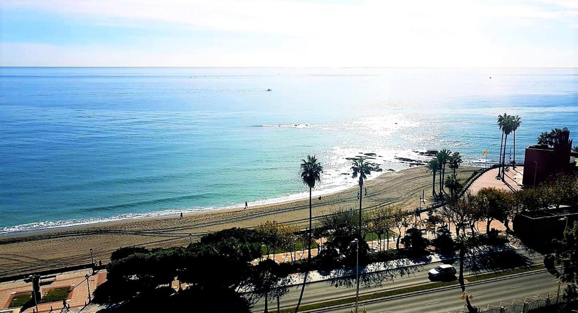 Frontal Sea View Apartment Benalbeach 베날마데나코스타 외부 사진