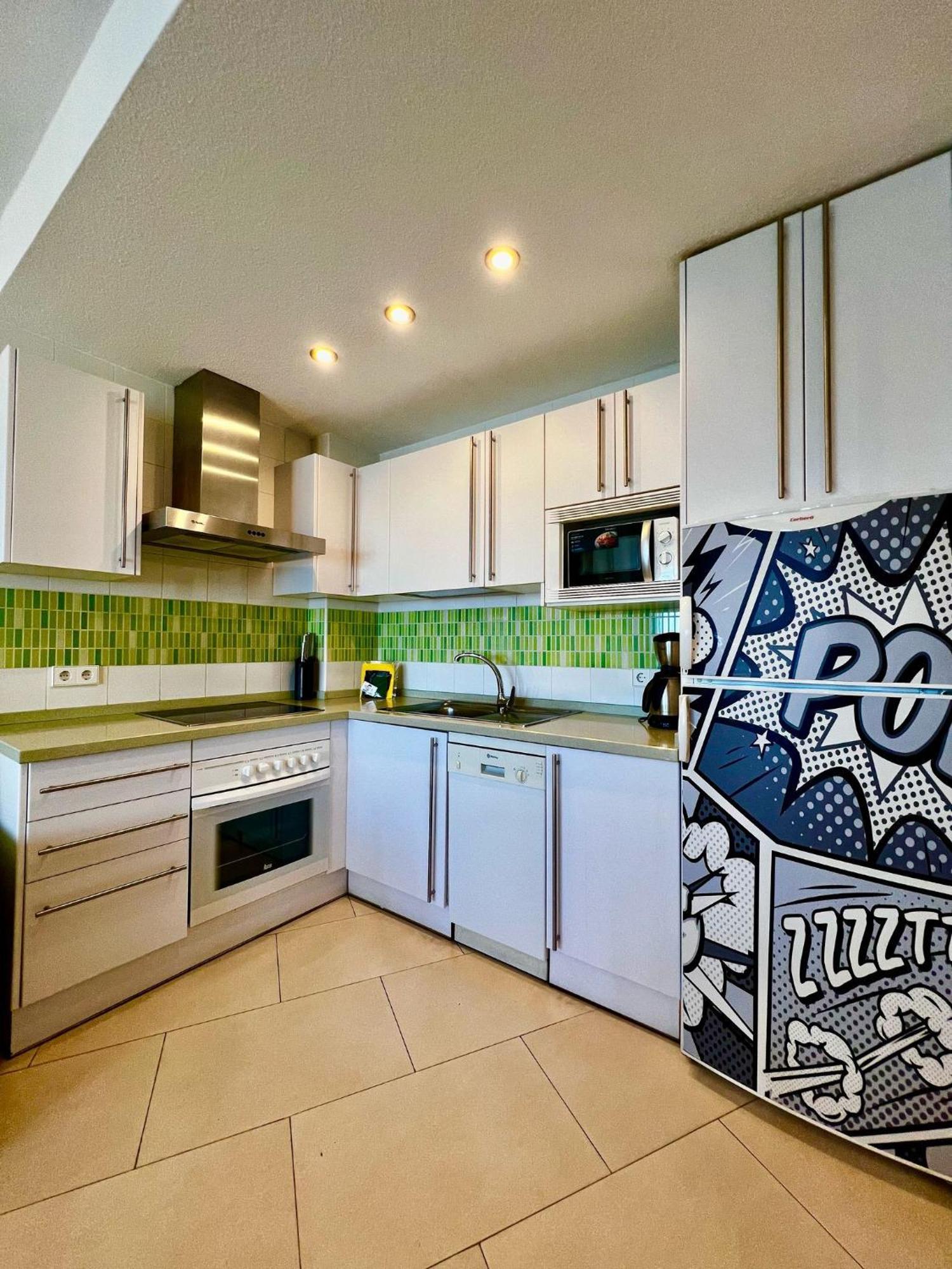 Frontal Sea View Apartment Benalbeach 베날마데나코스타 외부 사진