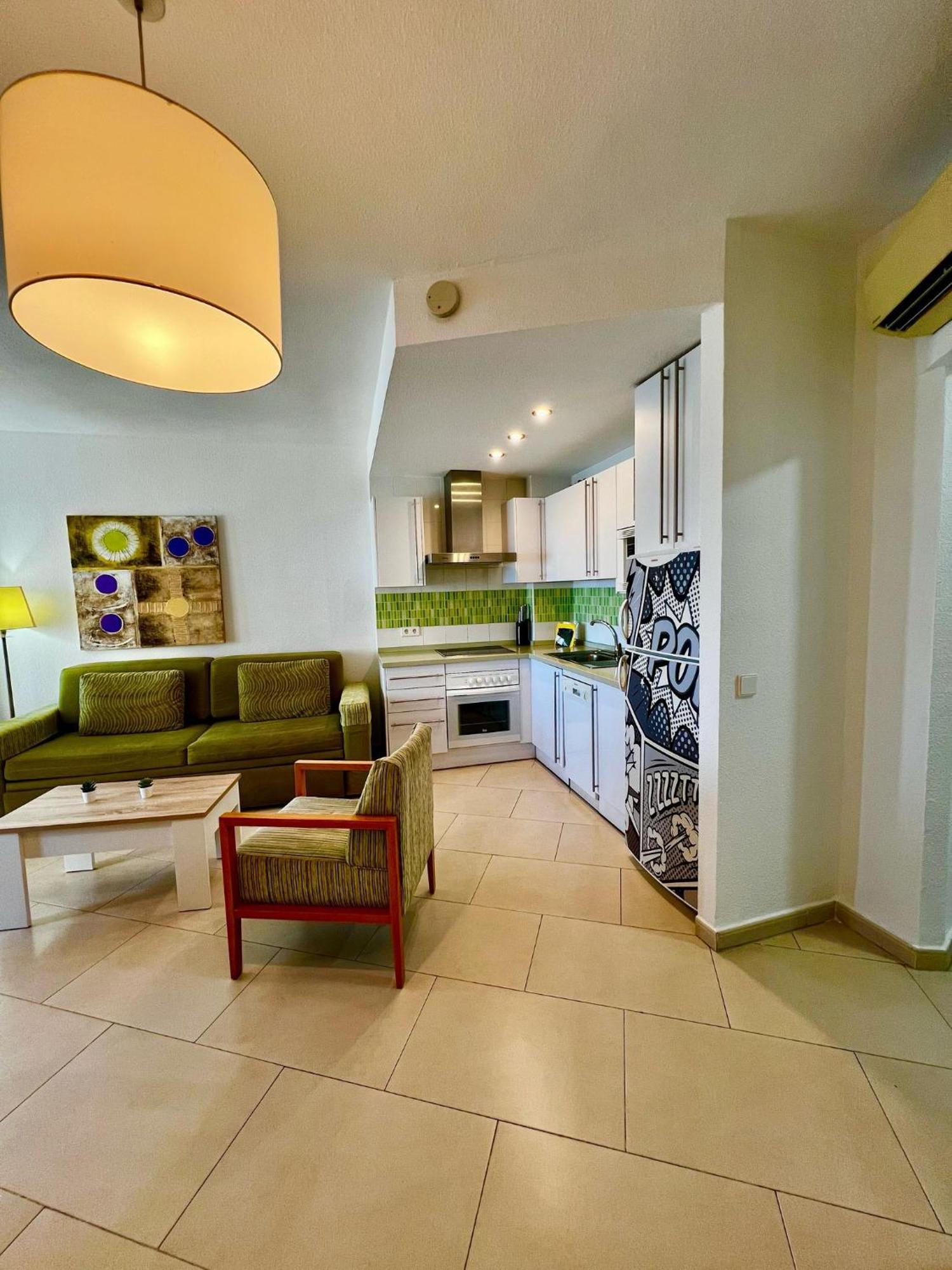 Frontal Sea View Apartment Benalbeach 베날마데나코스타 외부 사진